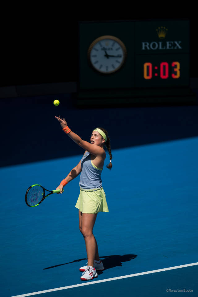 镇主场迎战 镇主场迎战